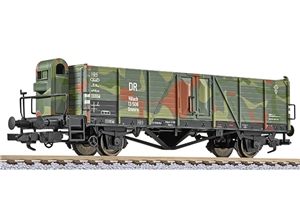 L235281 Open wagon, Ommru, with cabin, camouflage