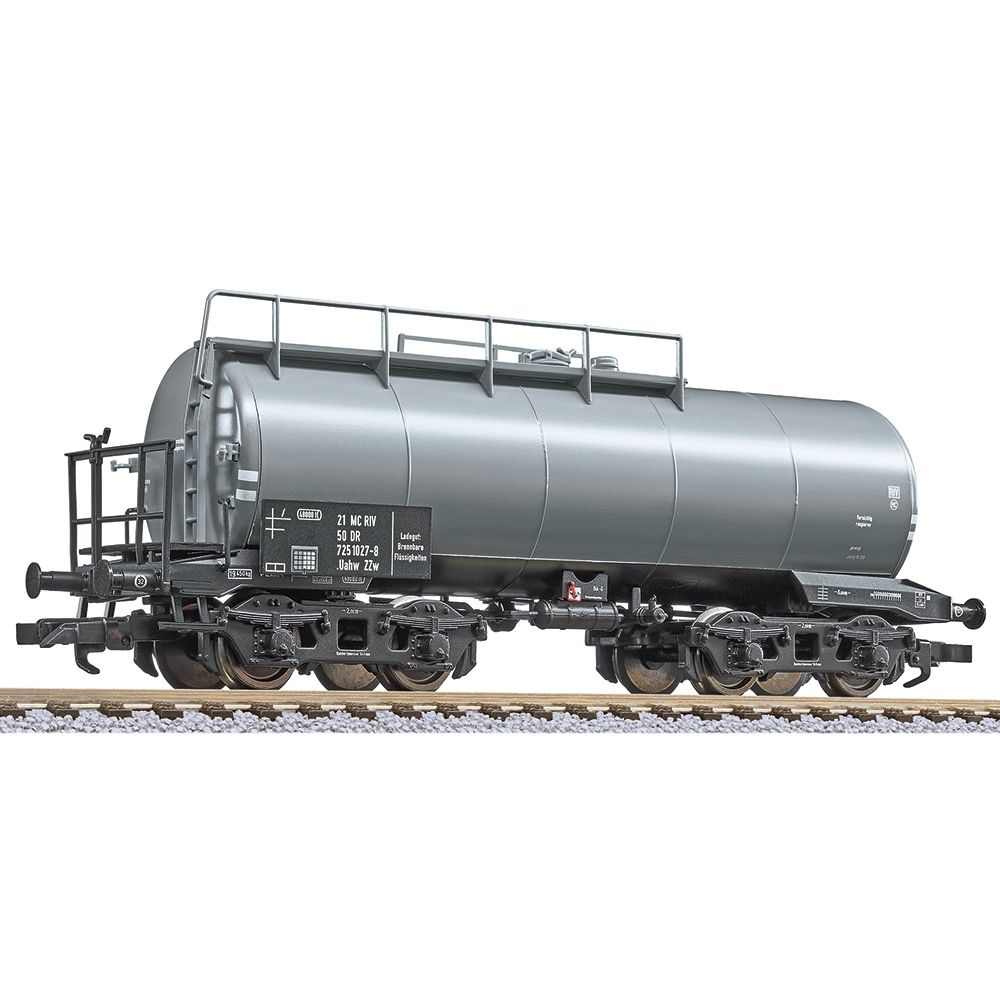 4-axle tank wagon, period III, DR, 480 hl tank