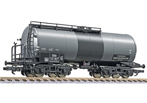 L235985 4-axle tank wagon, period IV, DR, 630 hl tank