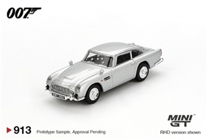 James Bond (Skyfall Movie) Aston Martin DB5 (RHD)