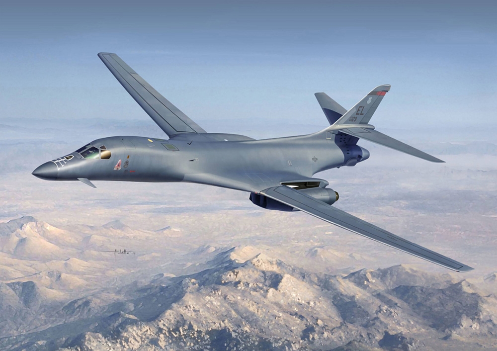 US Air Force B-1B  Heavy Bomber Aircraft