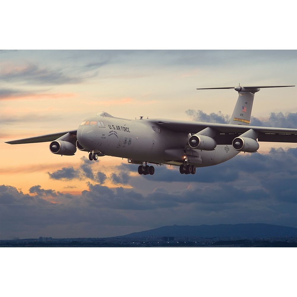 US Air Force Lockheed C-141B Starlifter VIP Transport Aircraft