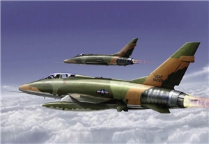 PKTM01650 F-100F Super Sabre