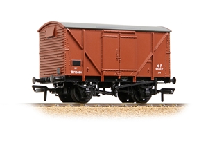 BR 12T Ventilated Van Plywood Sides BR Bauxite (Early)