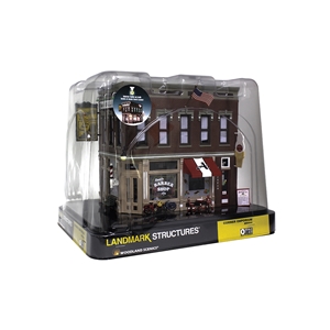 WBR5844 O Scale Corner Emporium Boxed